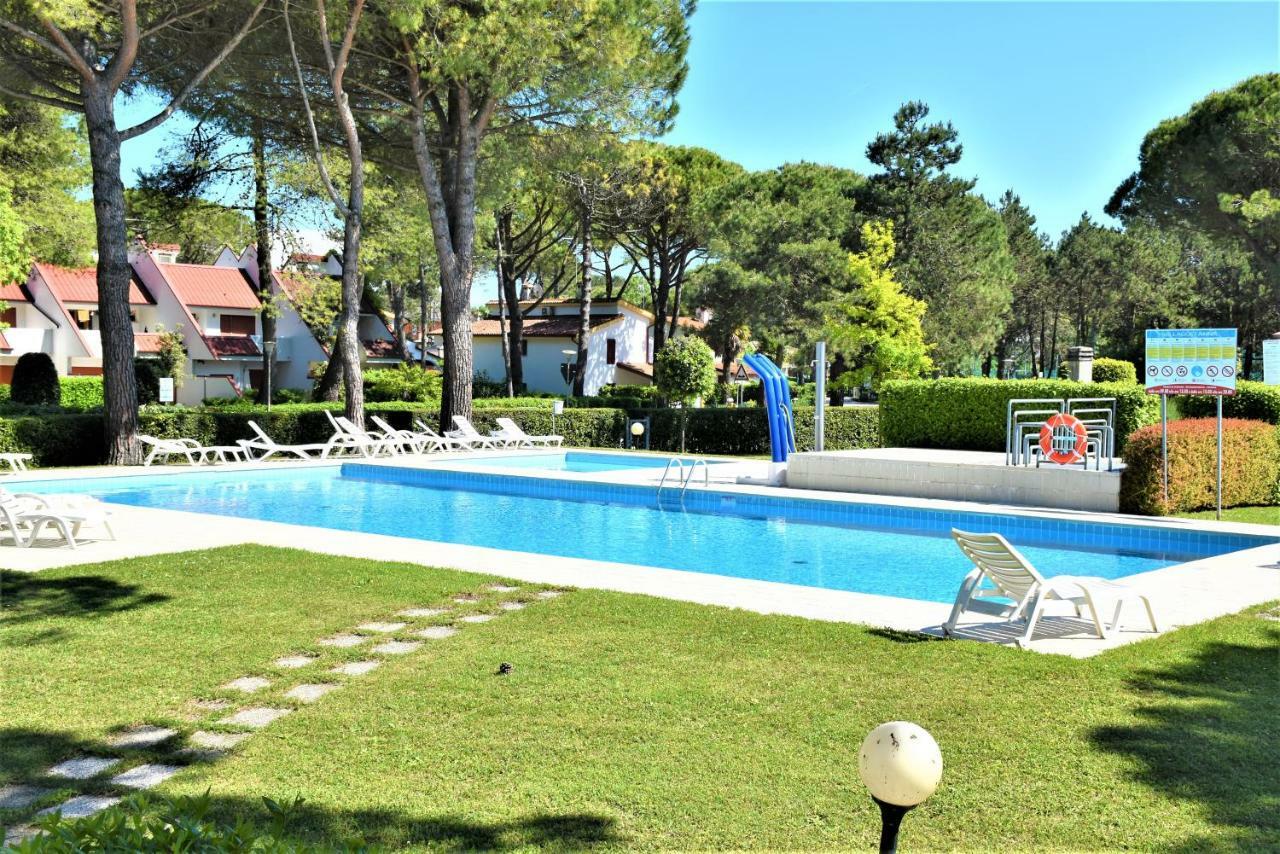 Villaggio Anna Bibione Extérieur photo